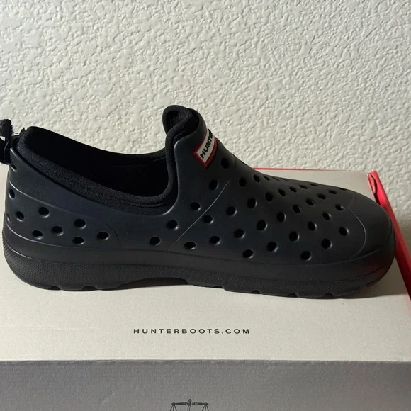 Hunter’s Lightweight Outdoor Shoes - Picture 5 of 9